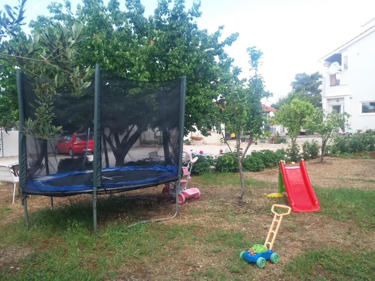 Apartmani Kardum Brodarica Brodarica  Kültér fotó
