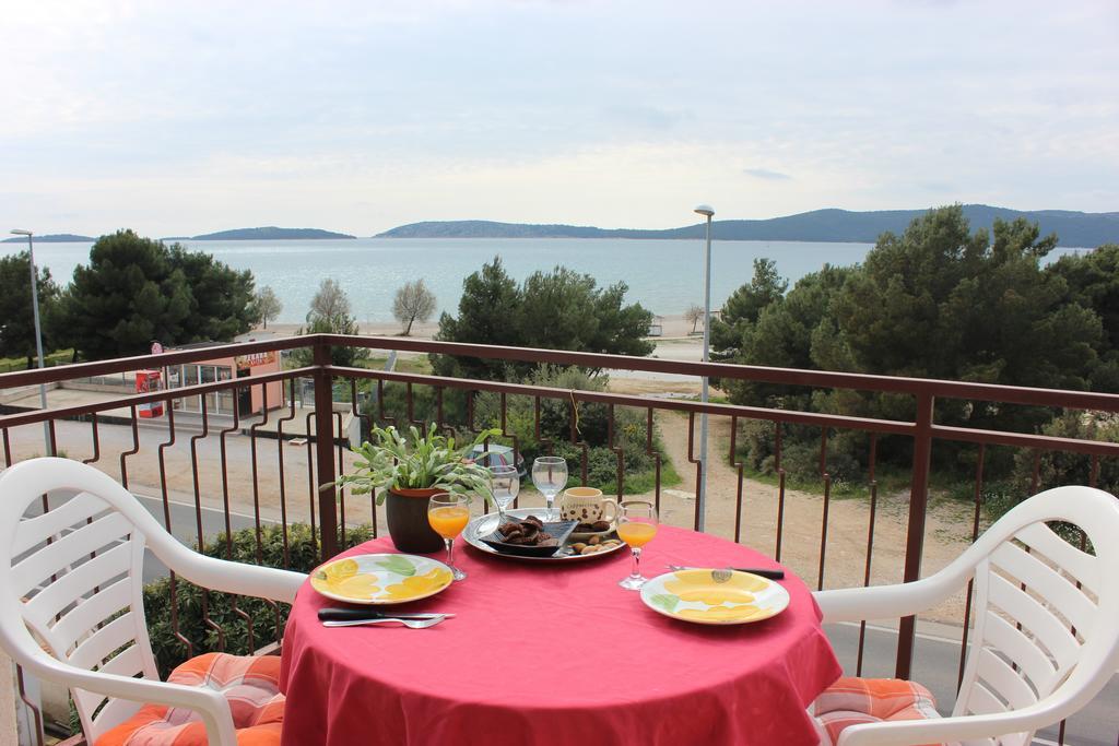Apartmani Kardum Brodarica Brodarica  Kültér fotó